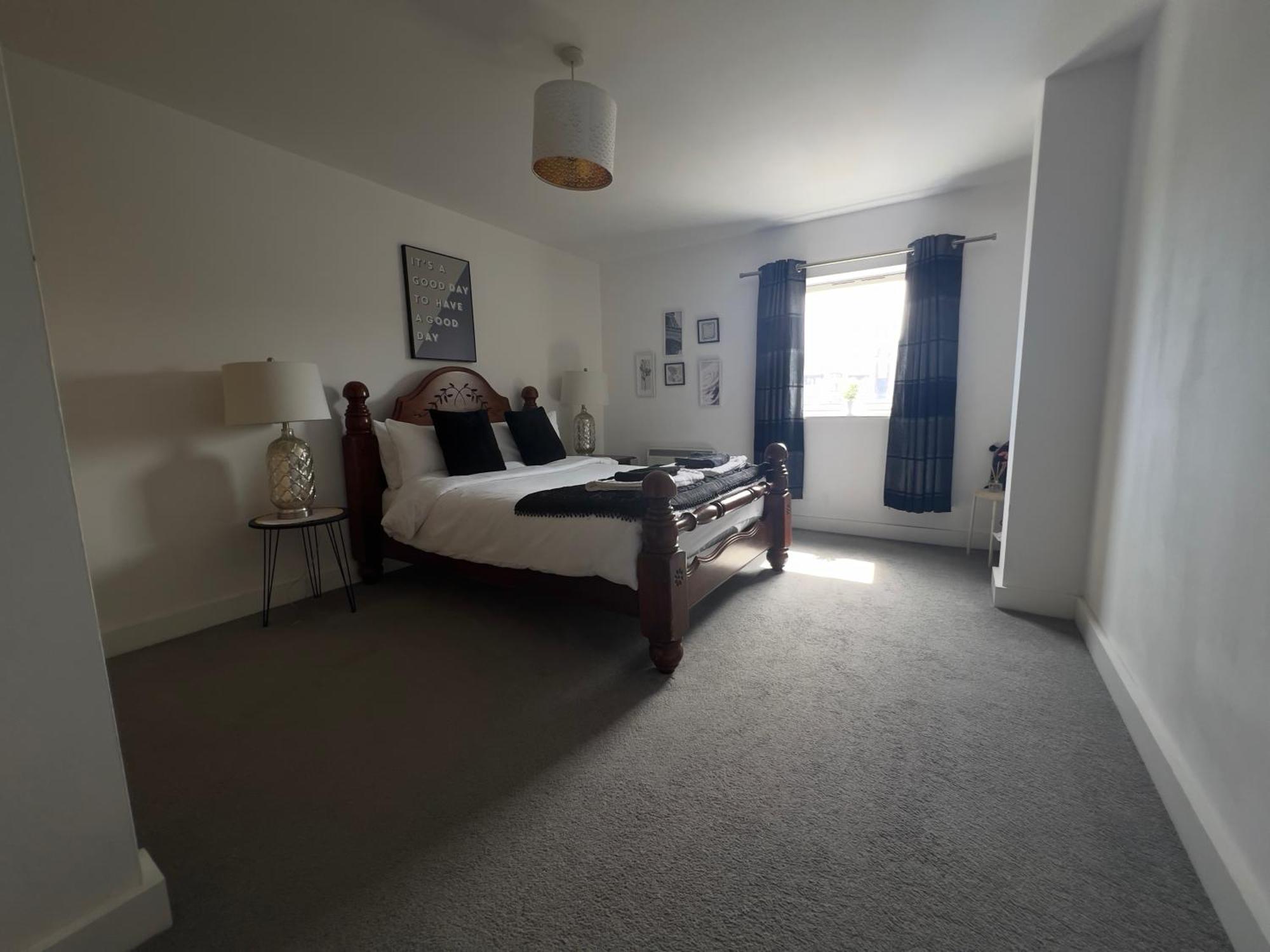 2 Bedroom Near Ocean Village Marina Port Apartment Southampton Exteriör bild